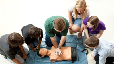 Who Should Be Trained and Certified in CPR